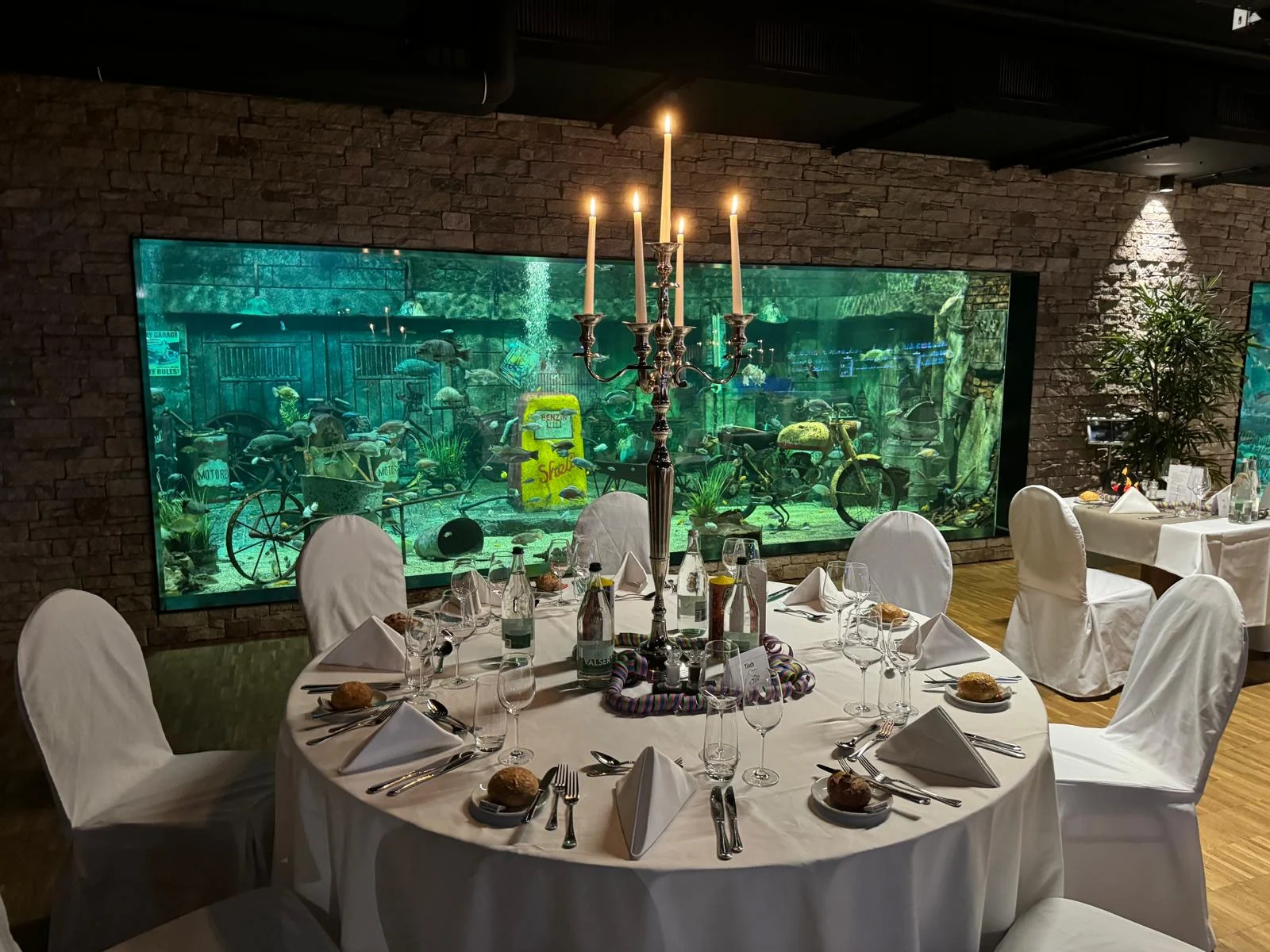 Lunch buffet at the Piazza