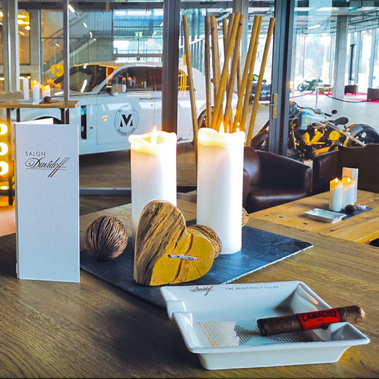 Cigar Lounge im Magazin CIGAR Ausgabe 04/19 Cigar Lounge im Magazin CIGAR Ausgabe 04/19